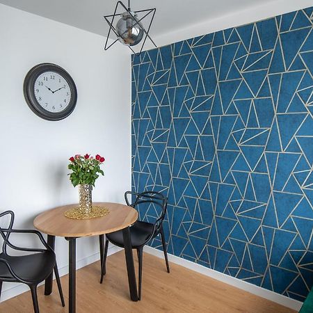 Apartament Marta วอร์ซอ ภายนอก รูปภาพ